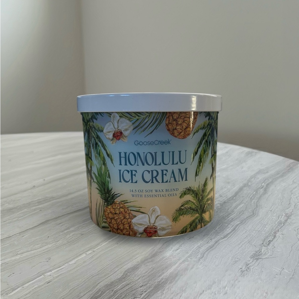 NEW GooseCreek Honolulu Ice Cream Scented Candle